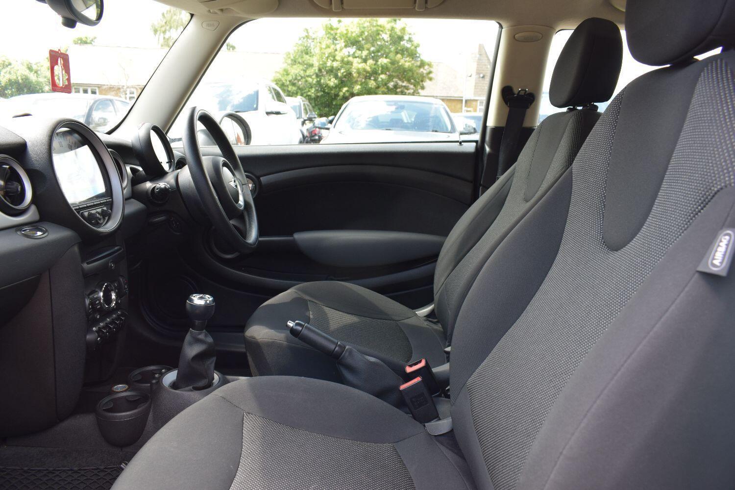 MINI Hatch 1.6 Cooper D Hatch