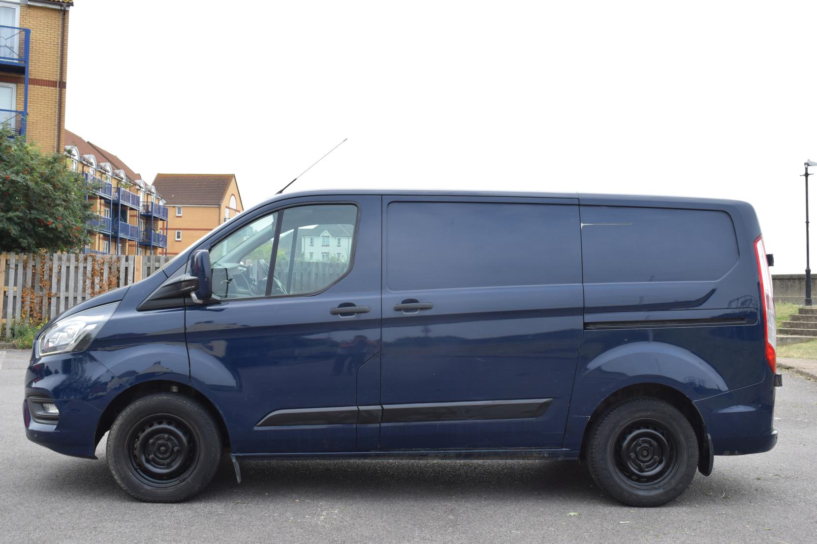 Ford Transit Custom 2.0 320 EcoBlue Trend Panel Van 5dr Diesel Manual L1 H1 Euro 6 (105 ps)