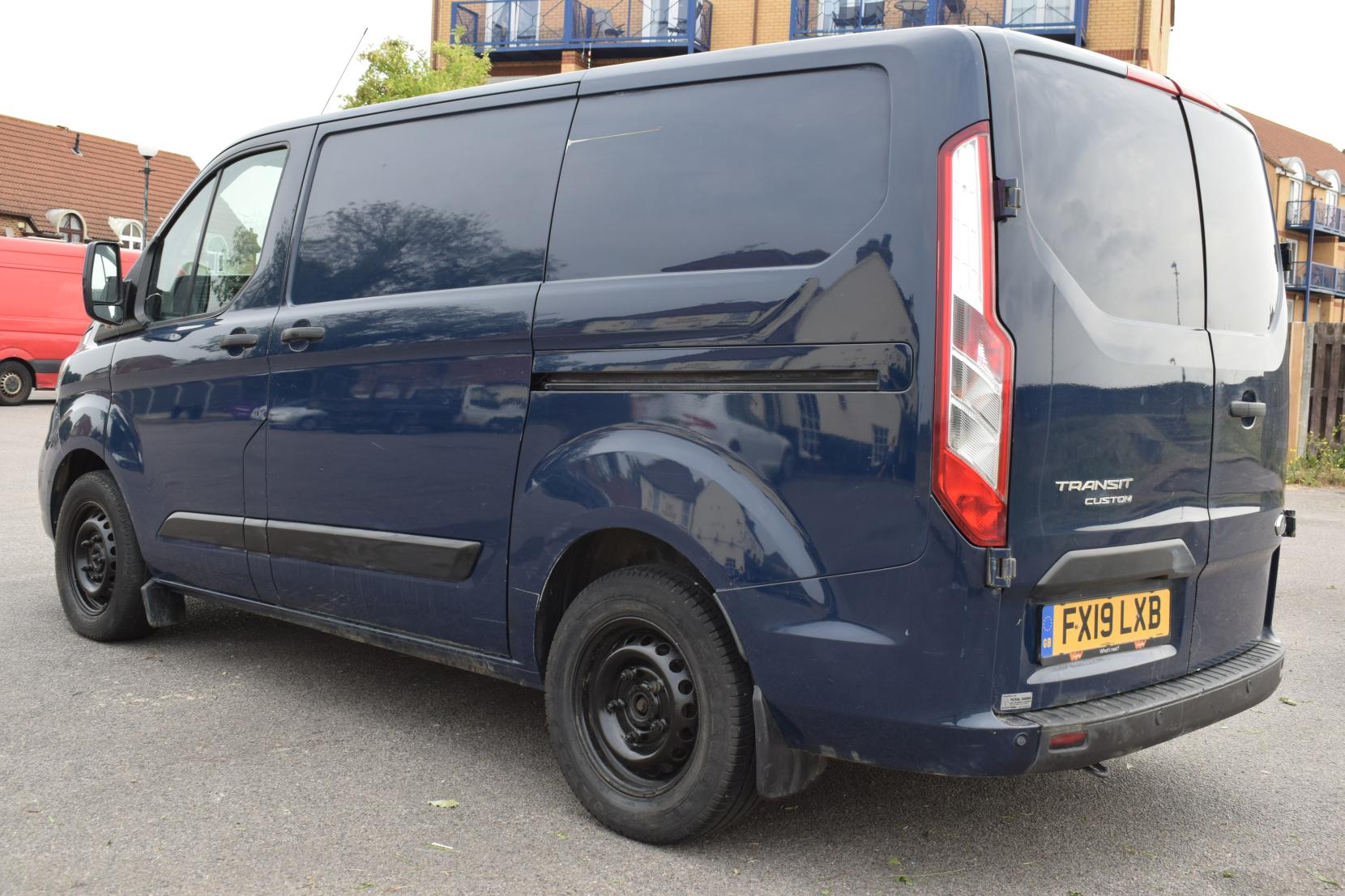 Ford Transit Custom 2.0 320 EcoBlue Trend Panel Van 5dr Diesel Manual L1 H1 Euro 6 (105 ps)