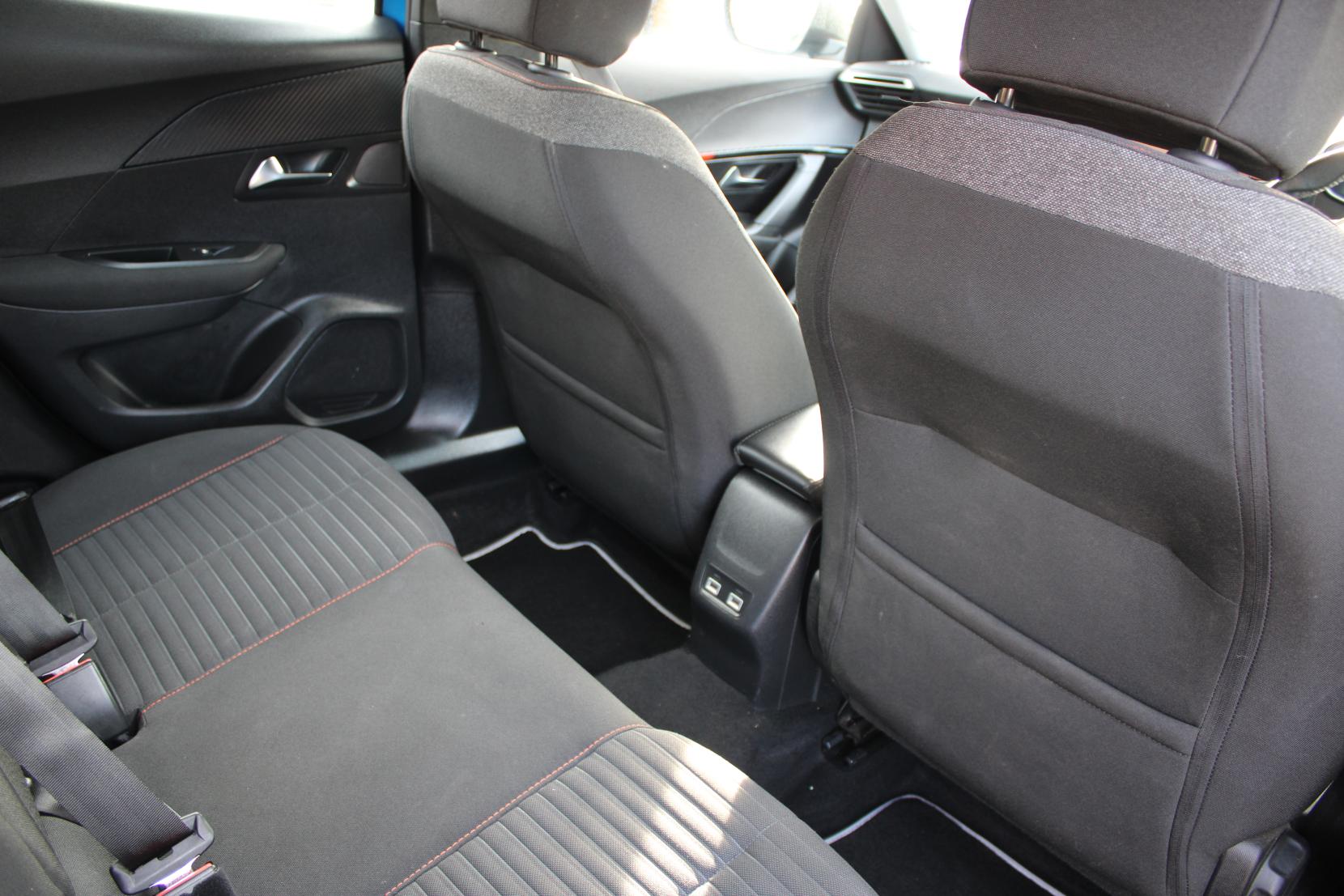 Peugeot E-2008 50kWh Active Premium SUV 5dr Electric Auto (7kW Charger) (136 ps)