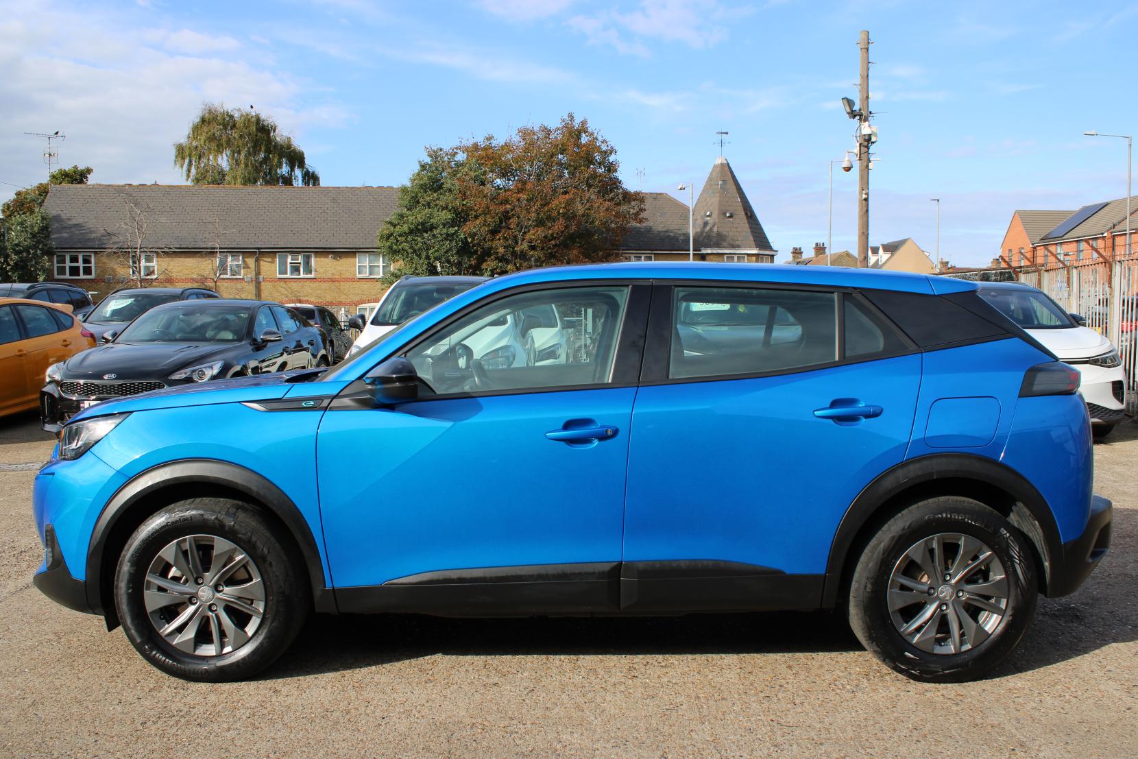 Peugeot E-2008 50kWh Active Premium SUV 5dr Electric Auto (7kW Charger) (136 ps)