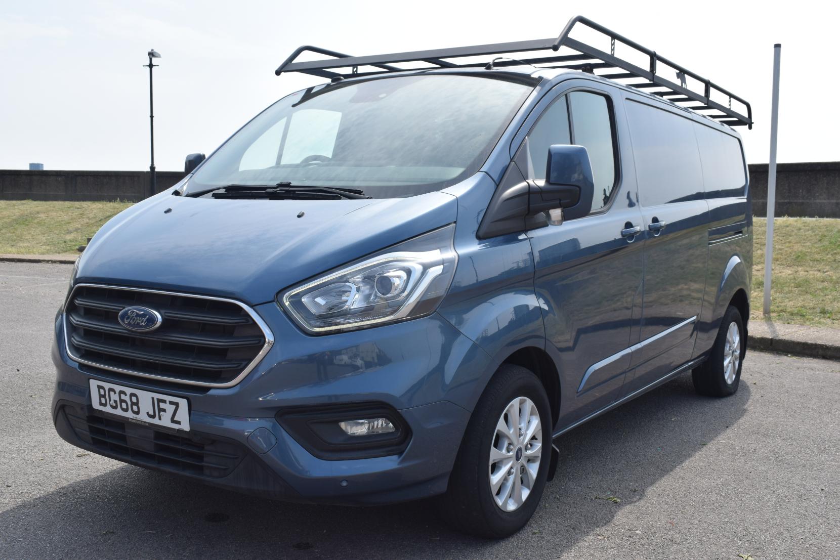 Ford Transit Custom 2.0 300 EcoBlue Limited Panel Van 5dr Diesel Manual L2 H1 Euro 6 (130 ps)