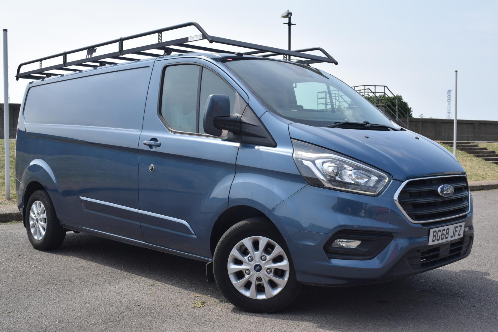 Ford Transit Custom 2.0 300 EcoBlue Limited Panel Van 5dr Diesel Manual L2 H1 Euro 6 (130 ps)