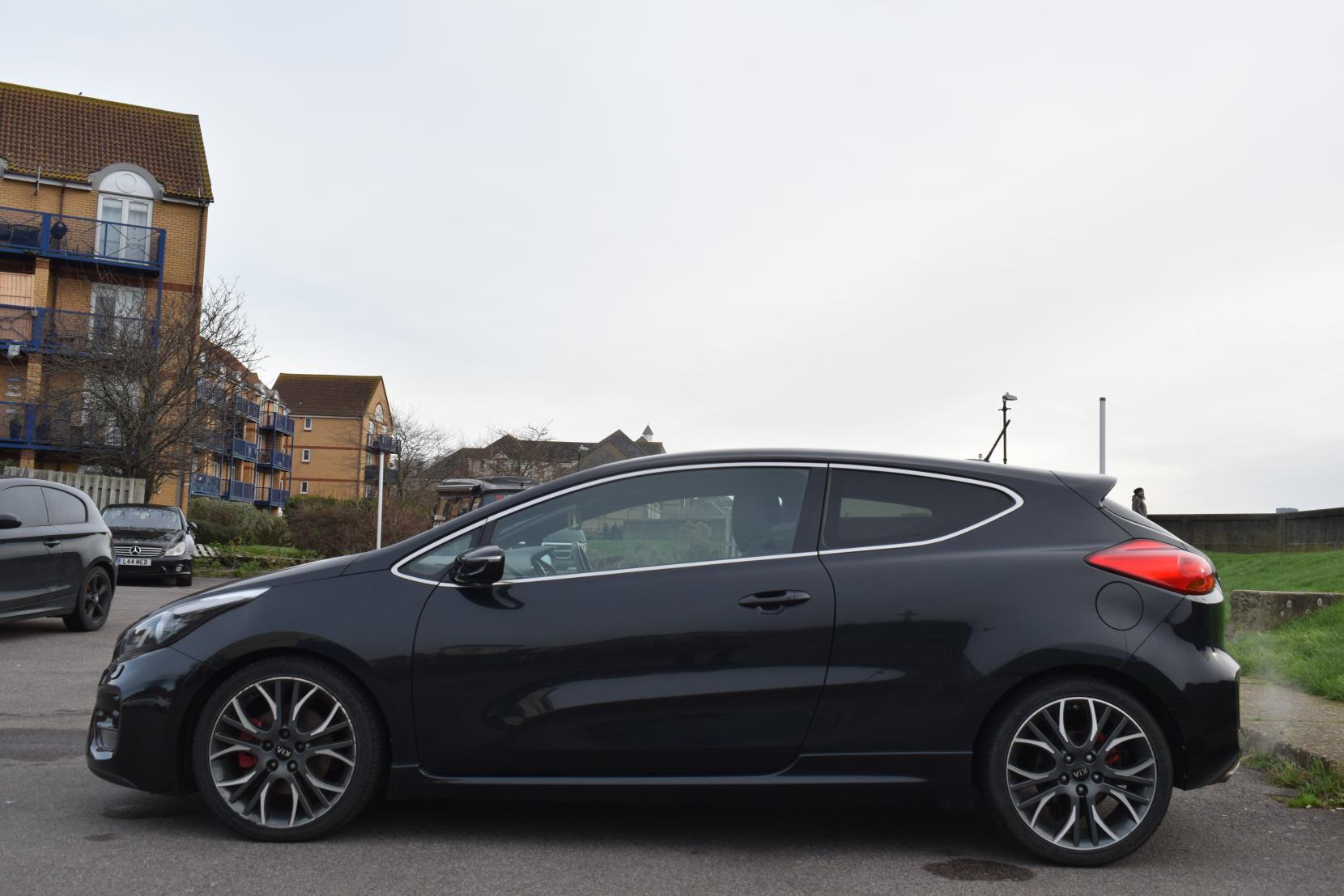 Kia ProCeed 1.6 T-GDi GT Tech Hatchback 3dr Petrol Manual Euro 5 (201 bhp)