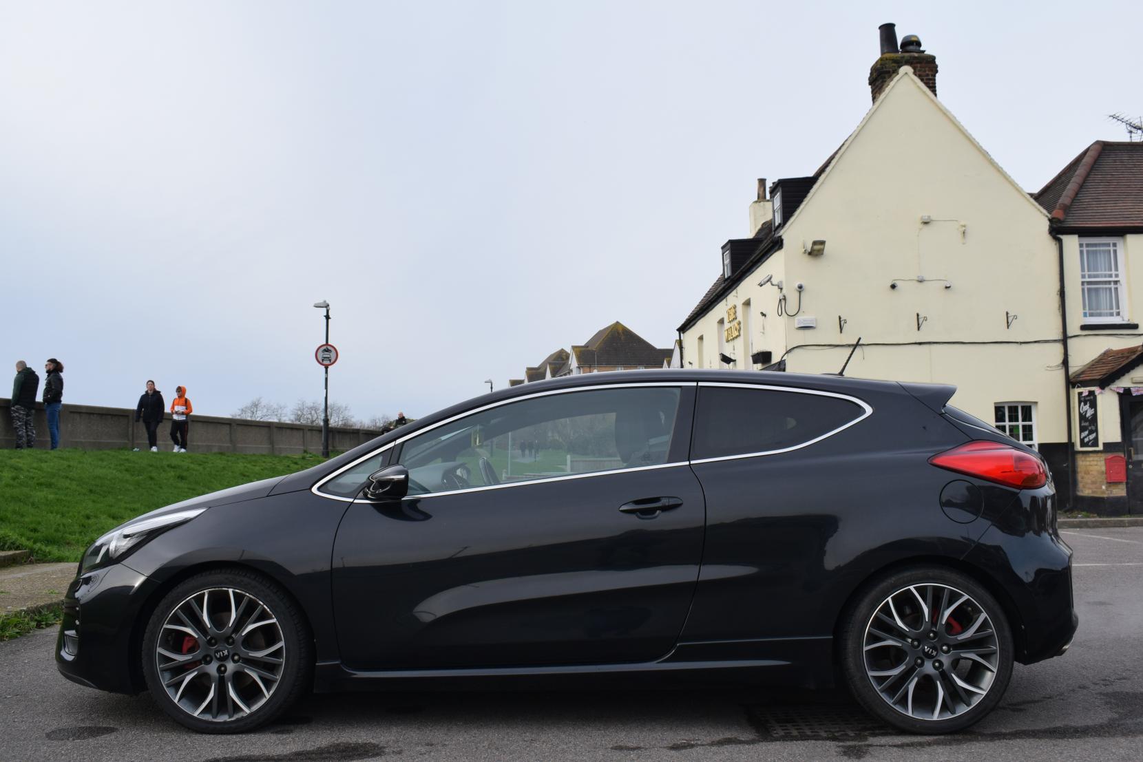 Kia ProCeed 1.6 T-GDi GT Tech Hatchback 3dr Petrol Manual Euro 5 (201 bhp)