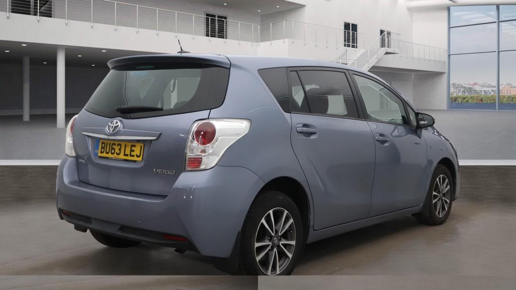 Toyota Verso 1.6 V-Matic Icon MPV 5dr Petrol Manual Euro 5 Euro 5 (132 ps)