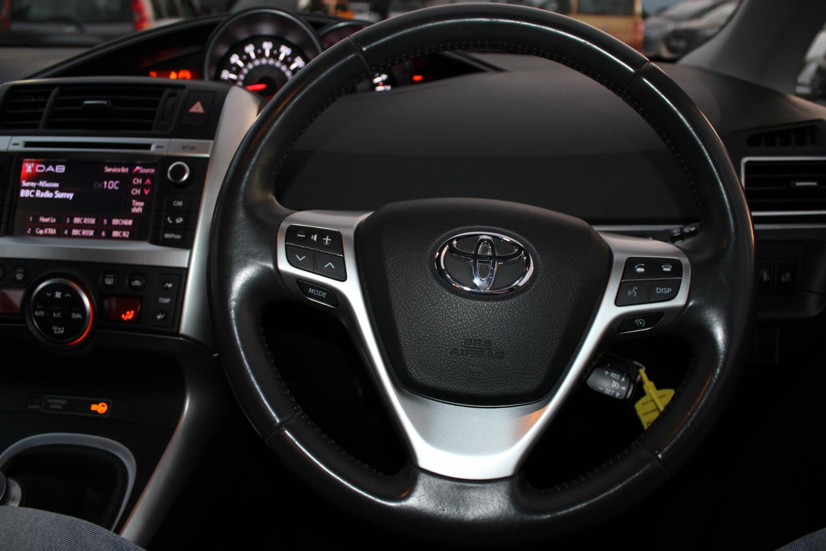 Toyota Verso 1.6 V-Matic Icon MPV 5dr Petrol Manual Euro 5 Euro 5 (132 ps)