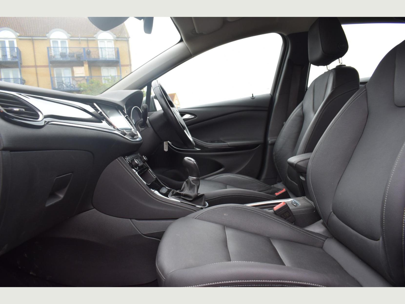 Vauxhall Astra ELITE NAV CDTI ECOTEC S/S