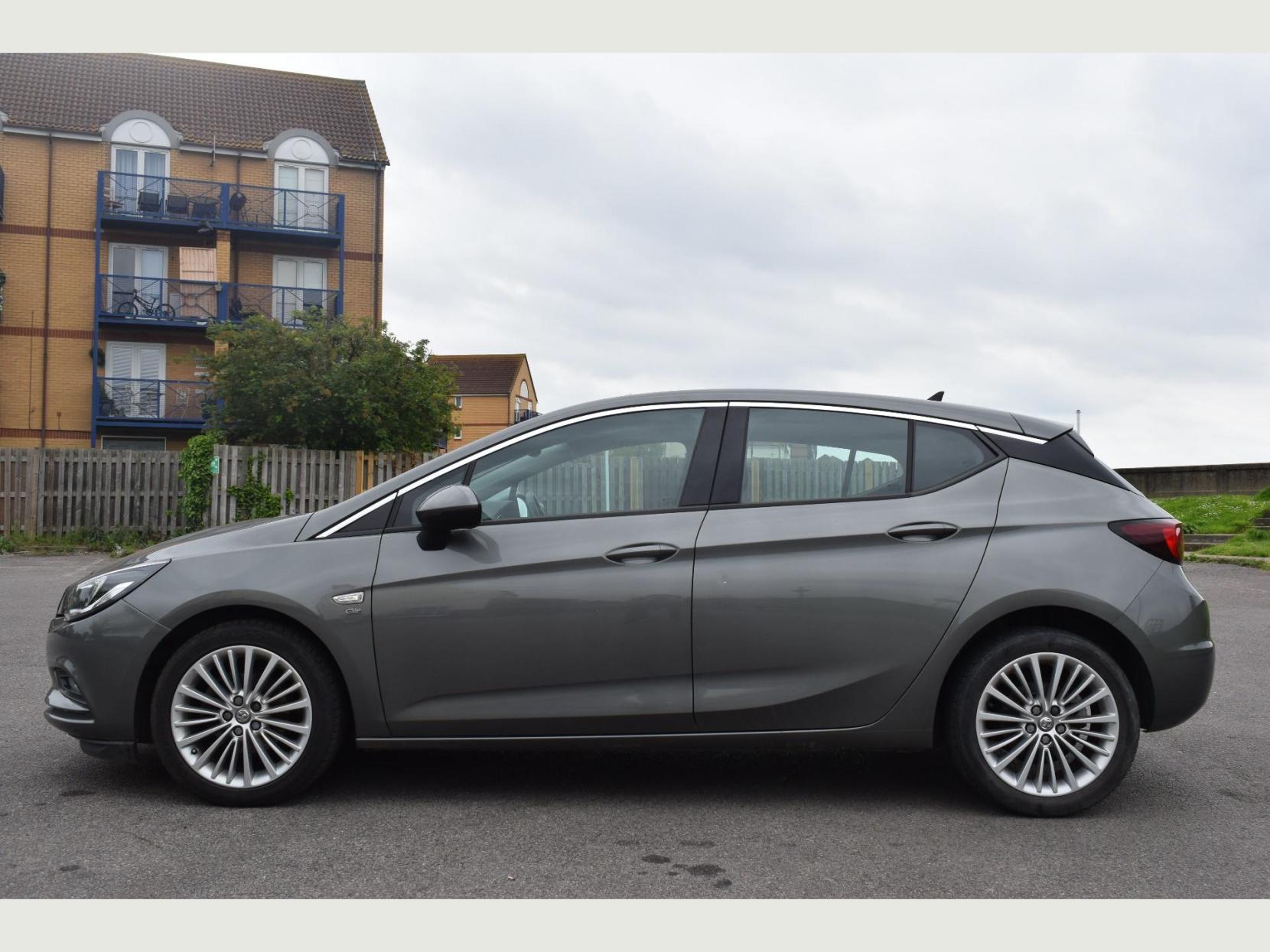 Vauxhall Astra ELITE NAV CDTI ECOTEC S/S