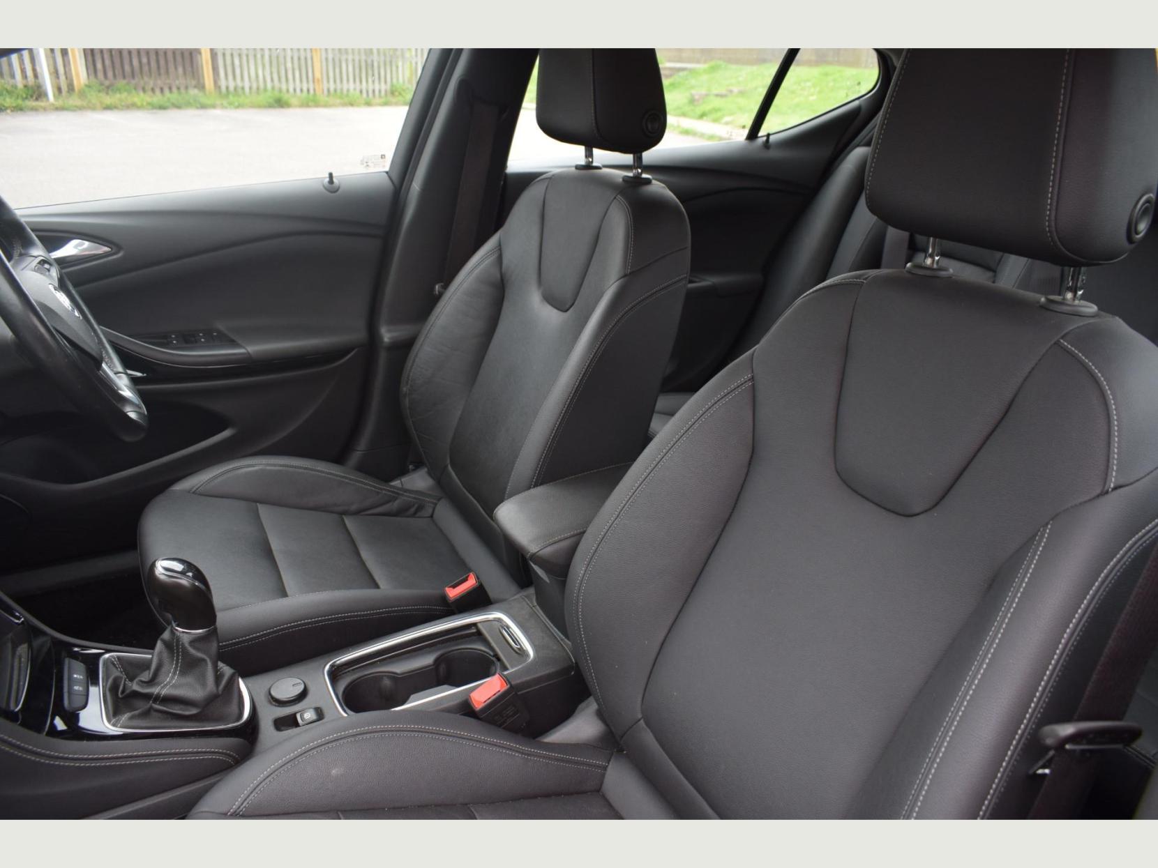 Vauxhall Astra ELITE NAV CDTI ECOTEC S/S