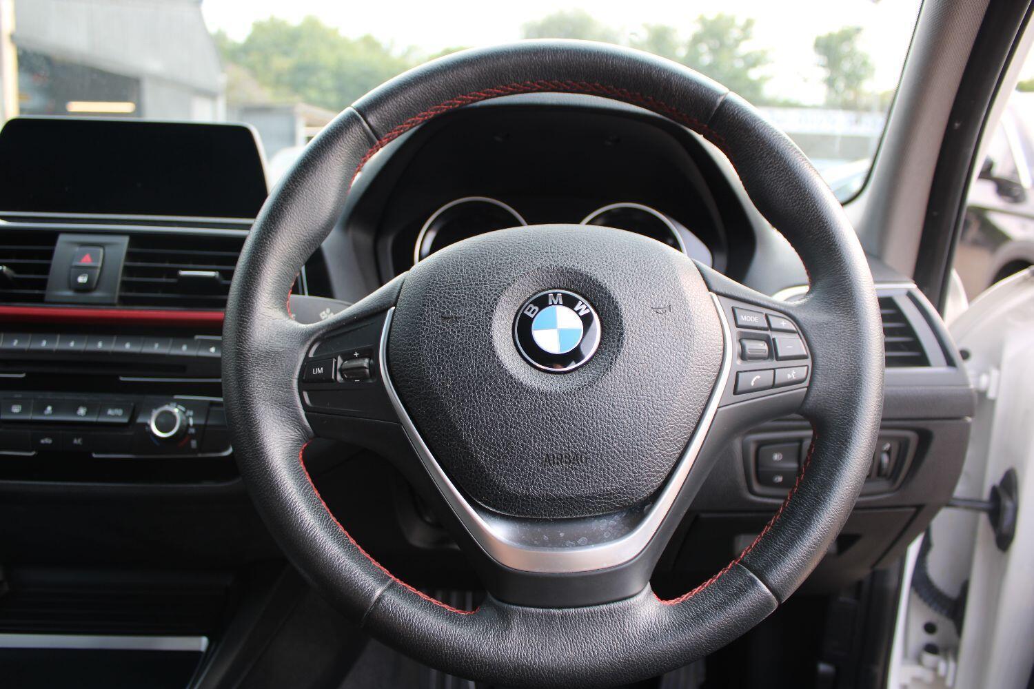 BMW 1 SERIES 1.5 118i Sport 5-door