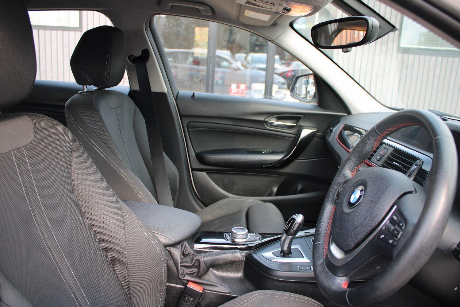 BMW 1 SERIES 1.5 118i Sport 5-door