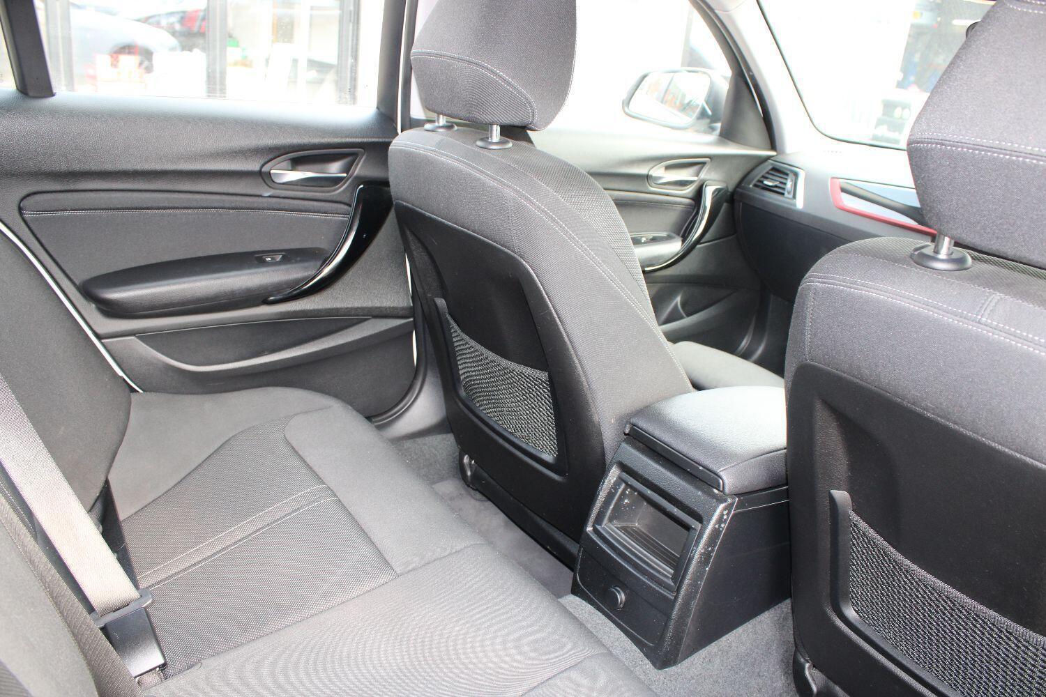 BMW 1 SERIES 1.5 118i Sport 5-door