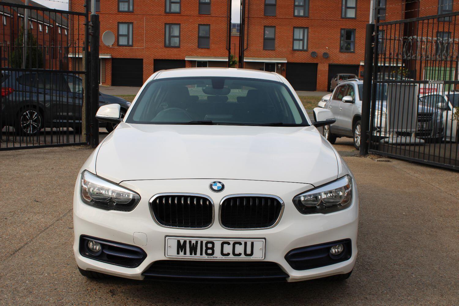 BMW 1 SERIES 1.5 118i Sport 5-door