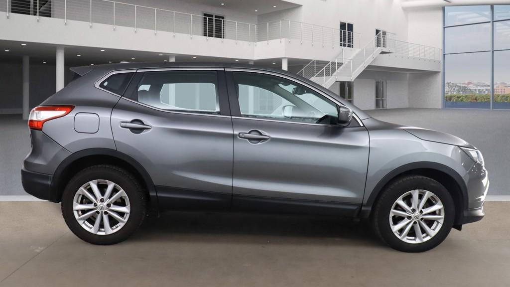Nissan Qashqai 1.2 DIG-T Acenta SUV 5dr Petrol Manual 2WD Euro 6 (s/s) (115 ps)