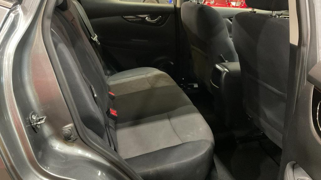 Nissan Qashqai 1.2 DIG-T Acenta SUV 5dr Petrol Manual 2WD Euro 6 (s/s) (115 ps)