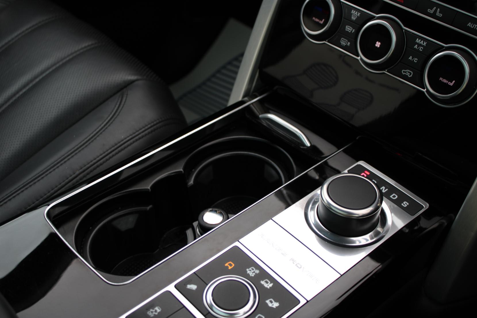 Land Rover Range Rover 3.0 TD V6 Vogue SUV 5dr Diesel Auto 4WD Euro 6 (s/s) (258 ps)