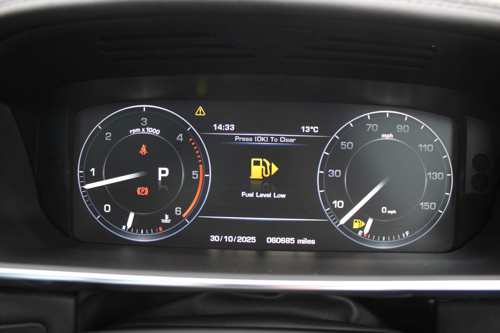 Land Rover Range Rover 3.0 TD V6 Vogue SUV 5dr Diesel Auto 4WD Euro 6 (s/s) (258 ps)