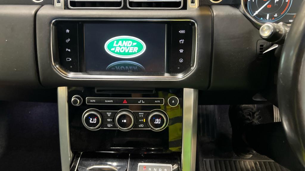 Land Rover Range Rover 3.0 TD V6 Vogue