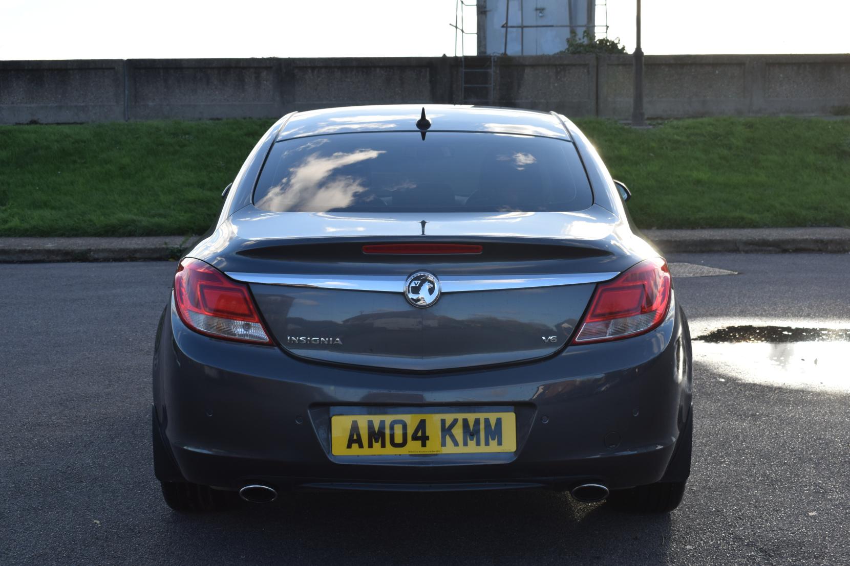 Vauxhall Insignia 2.8i Turbo V6 Elite Saloon 4dr Petrol Auto 4WD Euro 5 (260 ps)