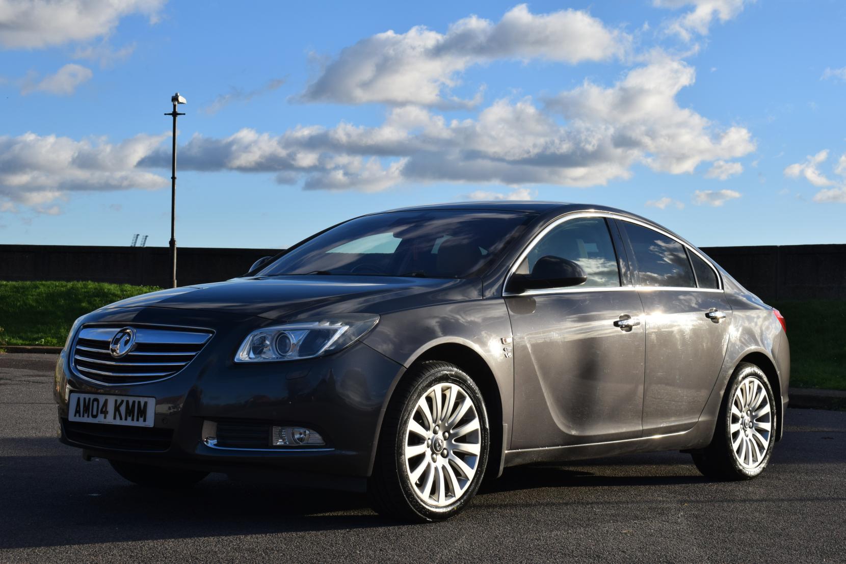 Vauxhall Insignia 2.8i Turbo V6 Elite Saloon 4dr Petrol Auto 4WD Euro 5 (260 ps)