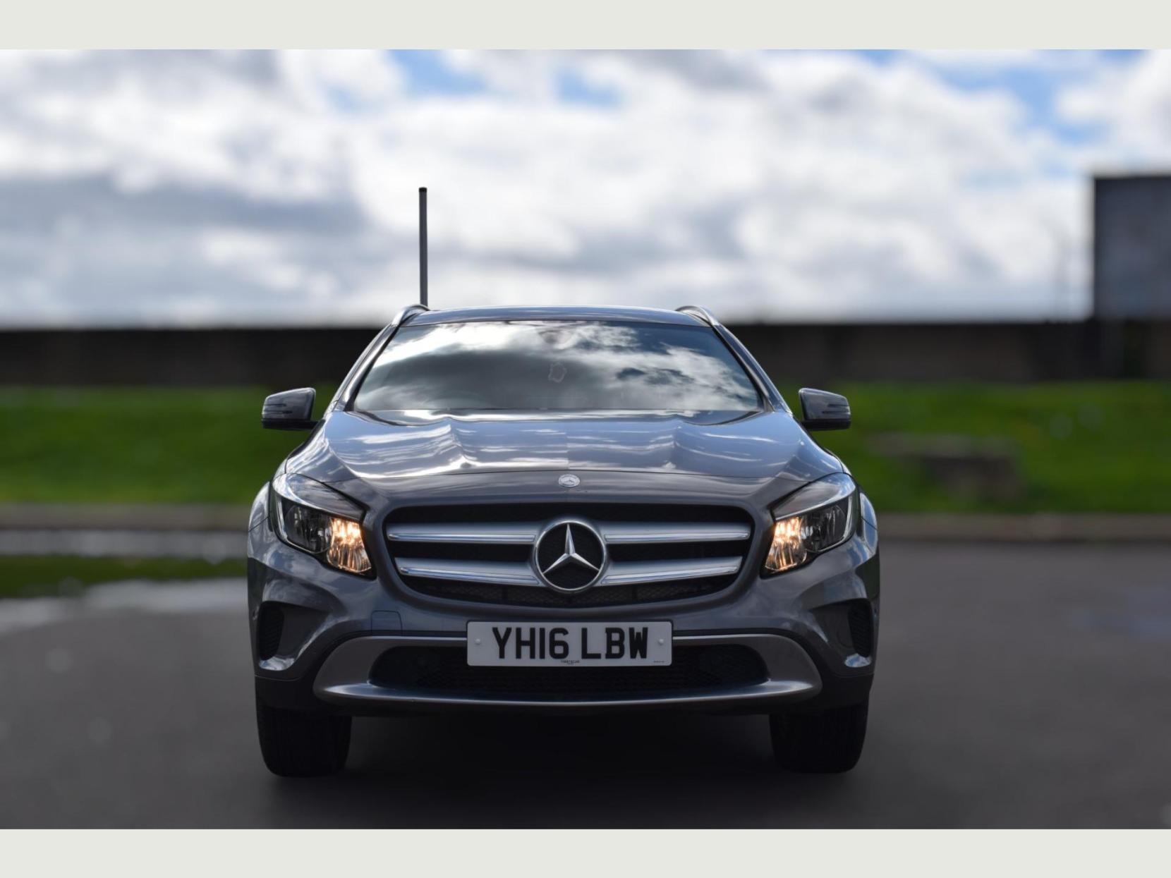 Mercedes-Benz GLA Class GLA 200 D SPORT EXECUTIVE