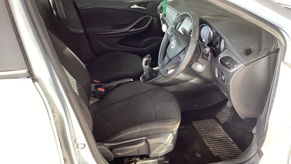 Vauxhall Astra 1.4i Turbo Design Hatchback 5dr Petrol Manual Euro 6 (125 ps)