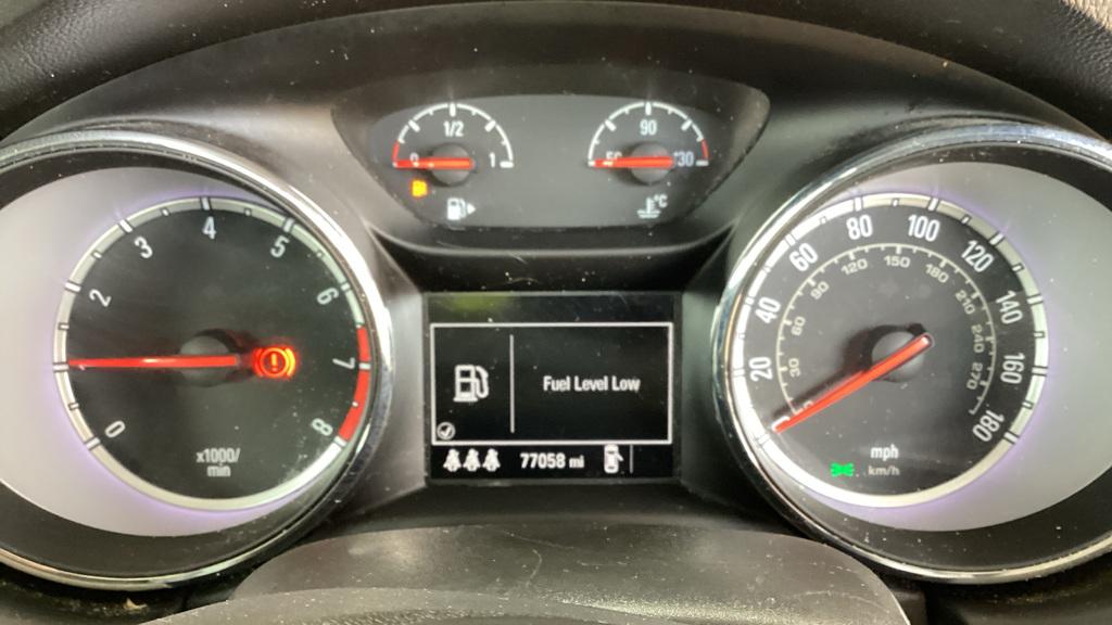 Vauxhall Astra 1.4i Turbo Design Hatchback 5dr Petrol Manual Euro 6 (125 ps)