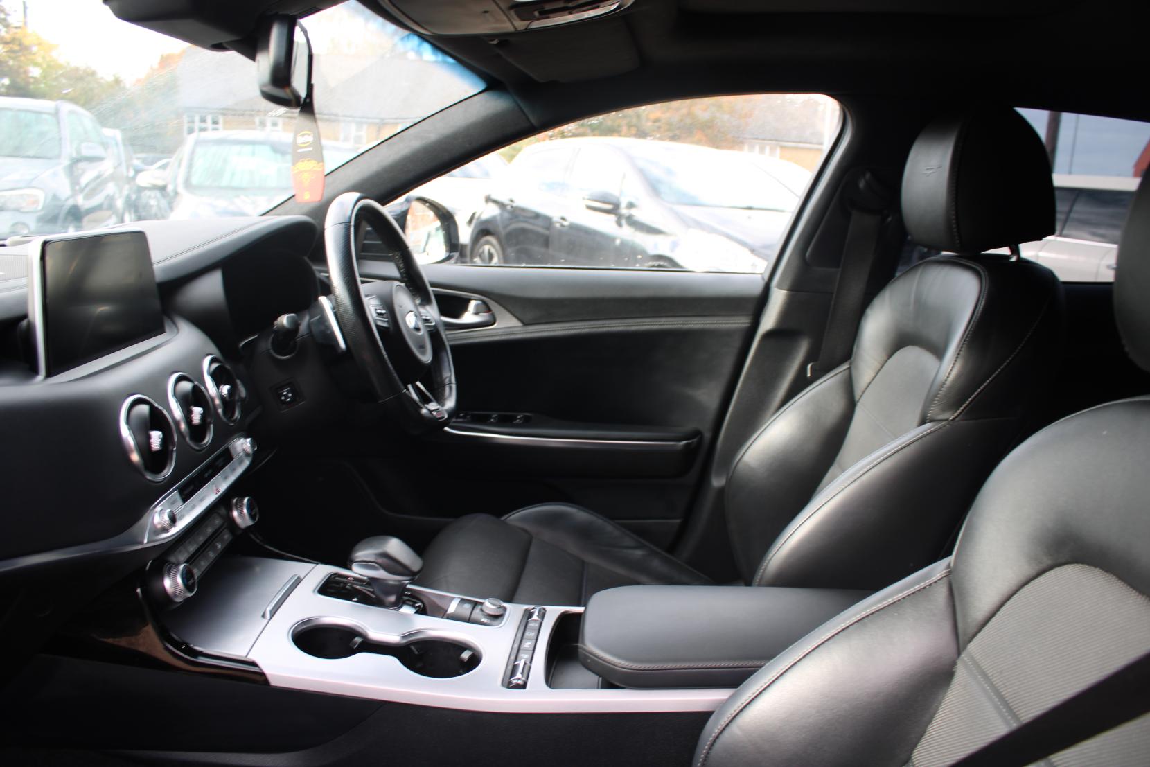 Kia Stinger 3.3 T-GDi V6 GPF GT S Gran Turismo 5dr Petrol Auto Euro 6 (s/s) (365 bhp)