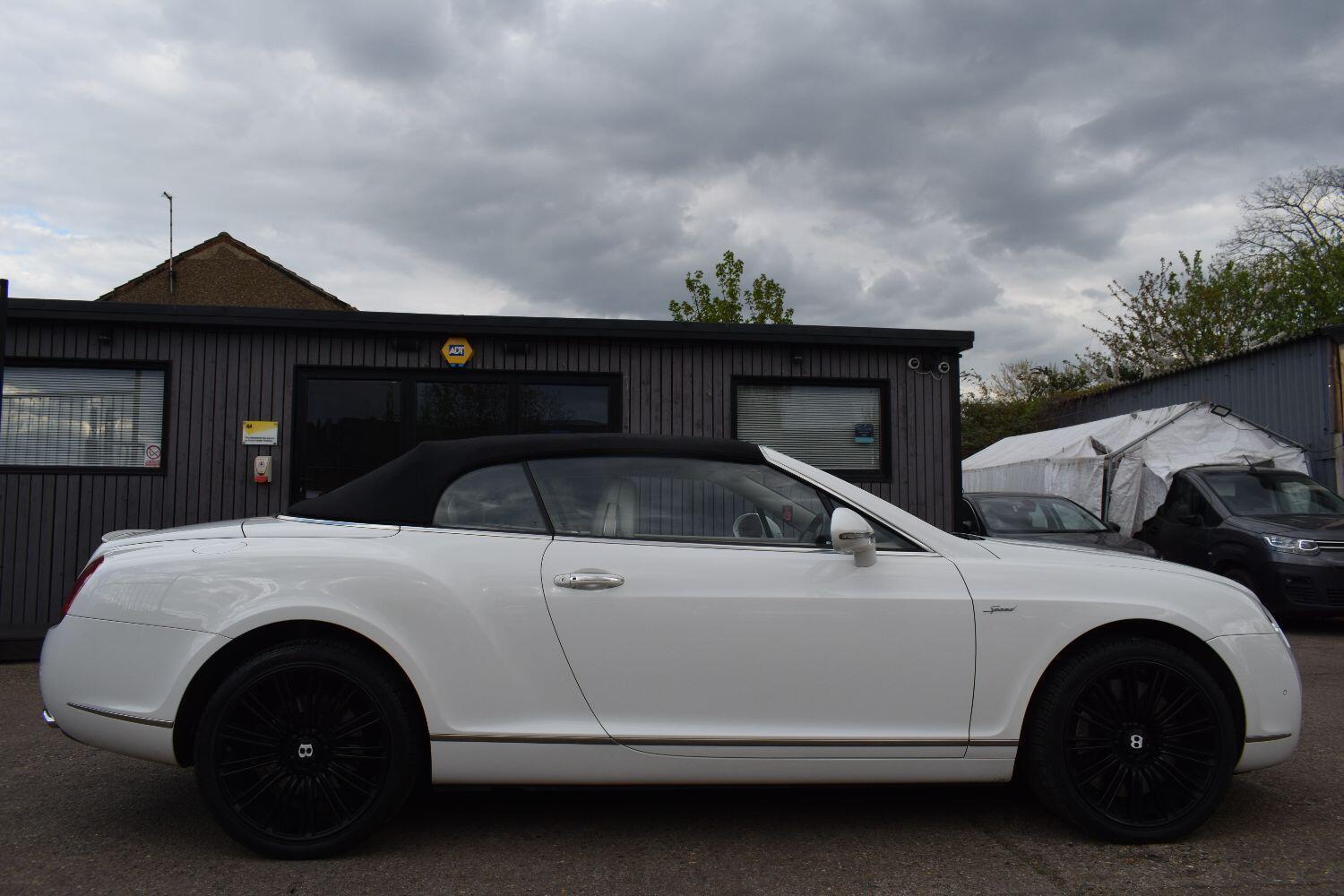 Bentley CONTINENTAL GTC 6.0 W12 GTC Speed