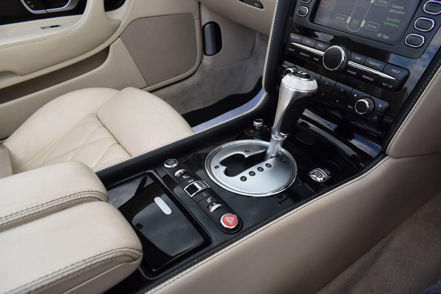 Bentley CONTINENTAL GTC 6.0 W12 GTC Speed