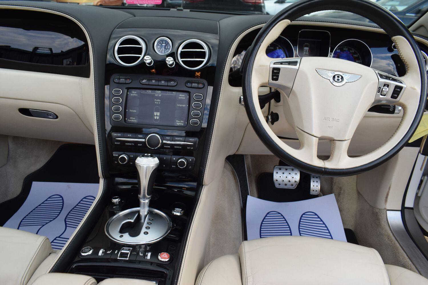 Bentley CONTINENTAL GTC 6.0 W12 GTC Speed