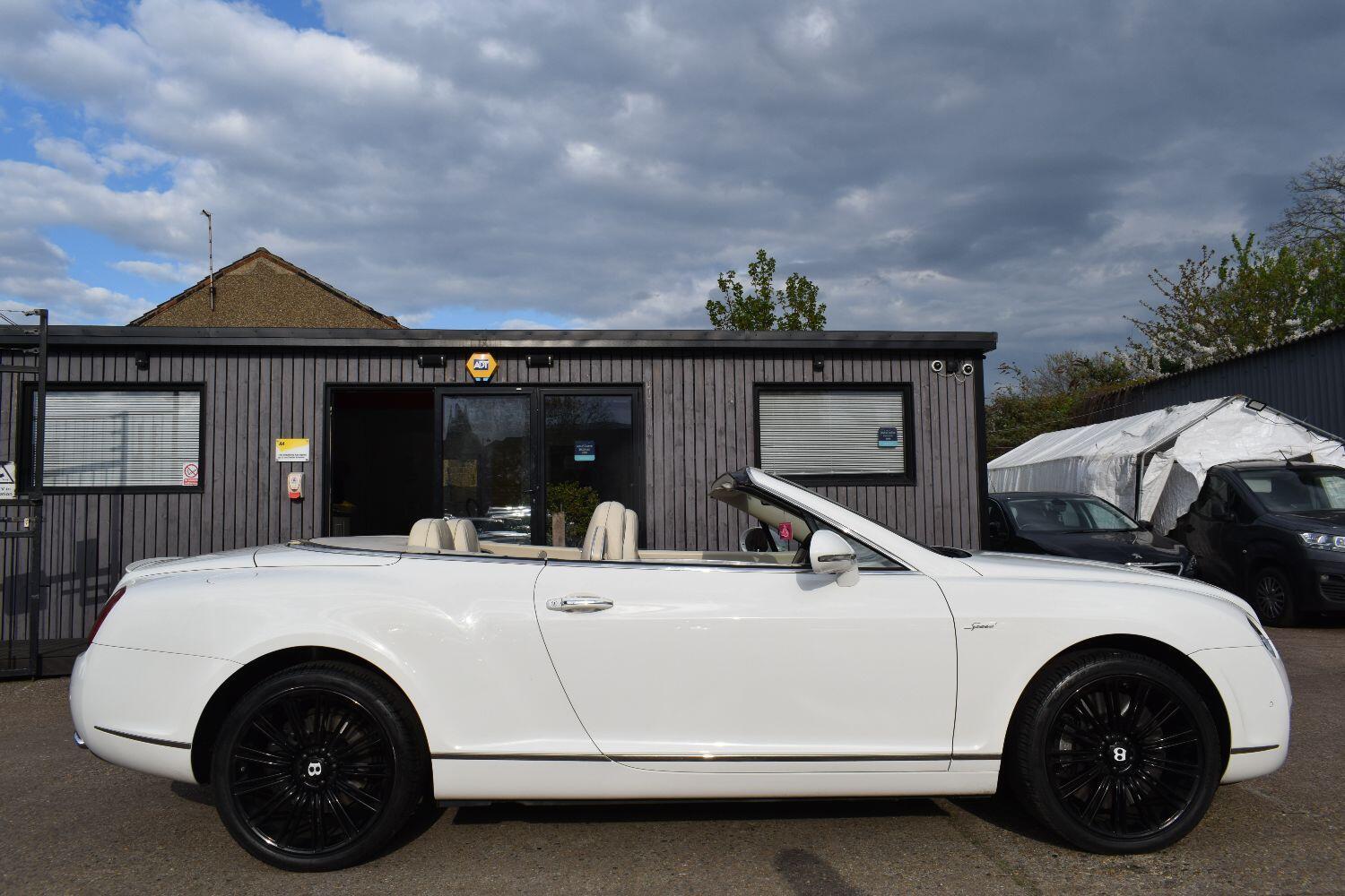 Bentley CONTINENTAL GTC 6.0 W12 GTC Speed
