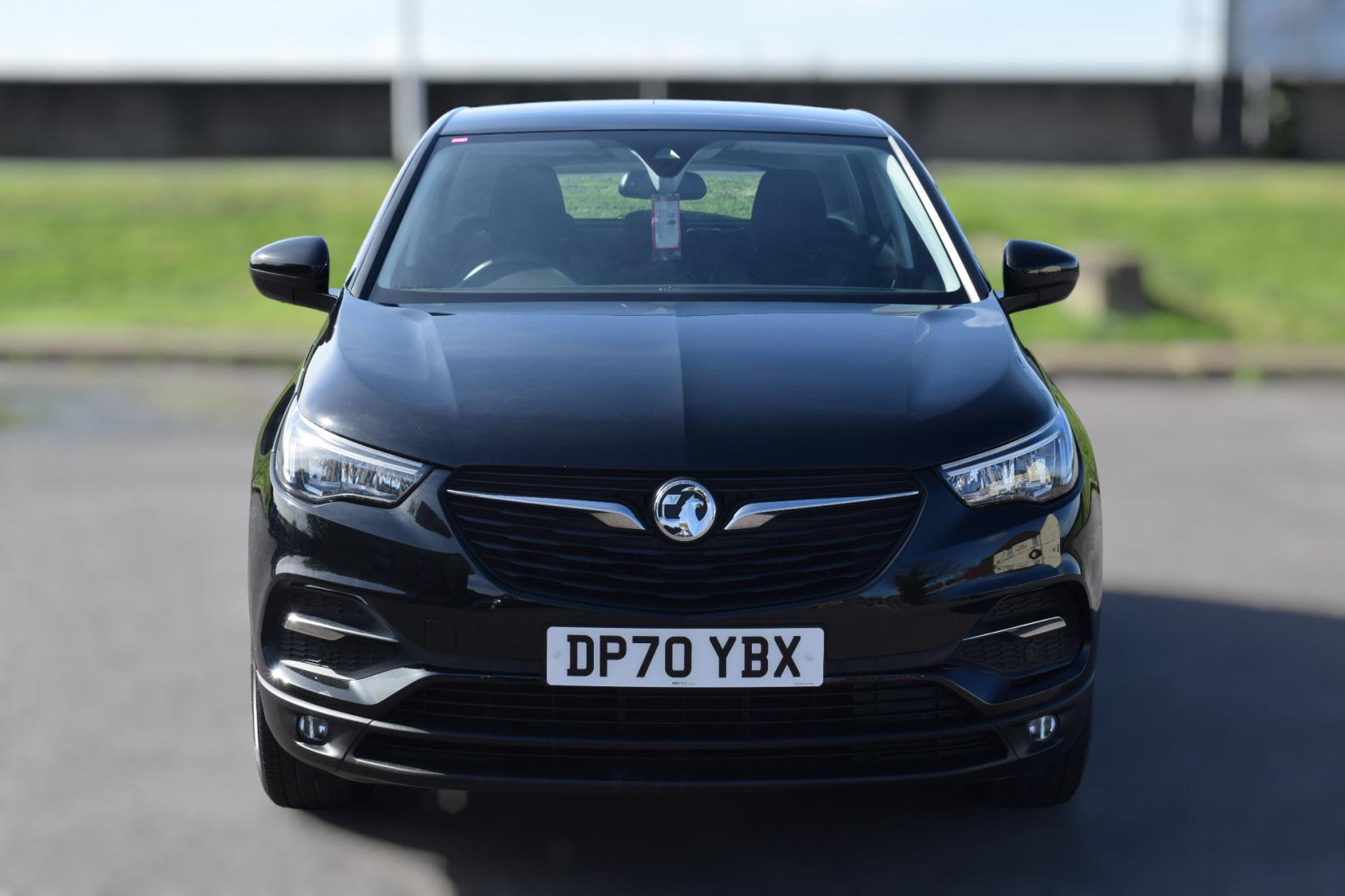 Vauxhall Grandland X 1.2 Turbo SE Premium SUV 5dr Petrol Manual Euro 6 (s/s) (130 ps)