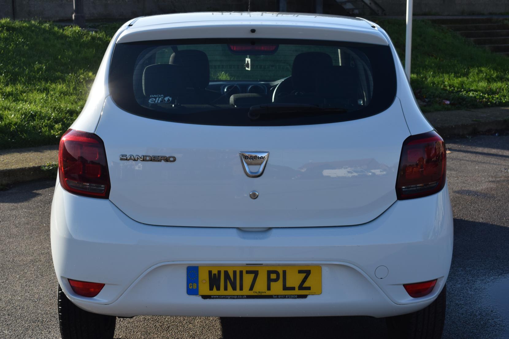 Dacia Sandero 1.0 SCe Ambiance Hatchback 5dr Petrol Manual Euro 6 (75 ps)