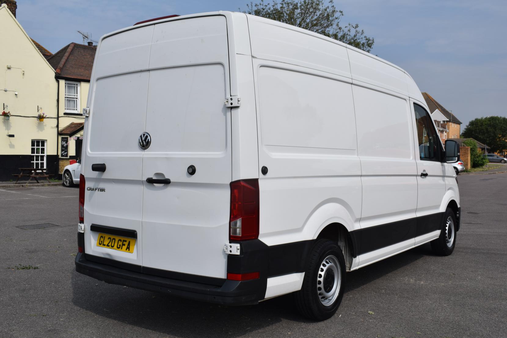 Volkswagen Crafter 2.0 TDI CR35 Trendline Panel Van 5dr Diesel Manual FWD MWB Euro 6 (s/s) (140 ps)