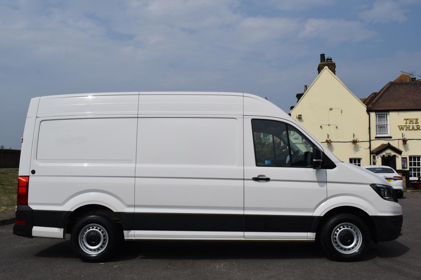 Volkswagen Crafter 2.0 TDI CR35 Trendline Panel Van 5dr Diesel Manual FWD MWB Euro 6 (s/s) (140 ps)