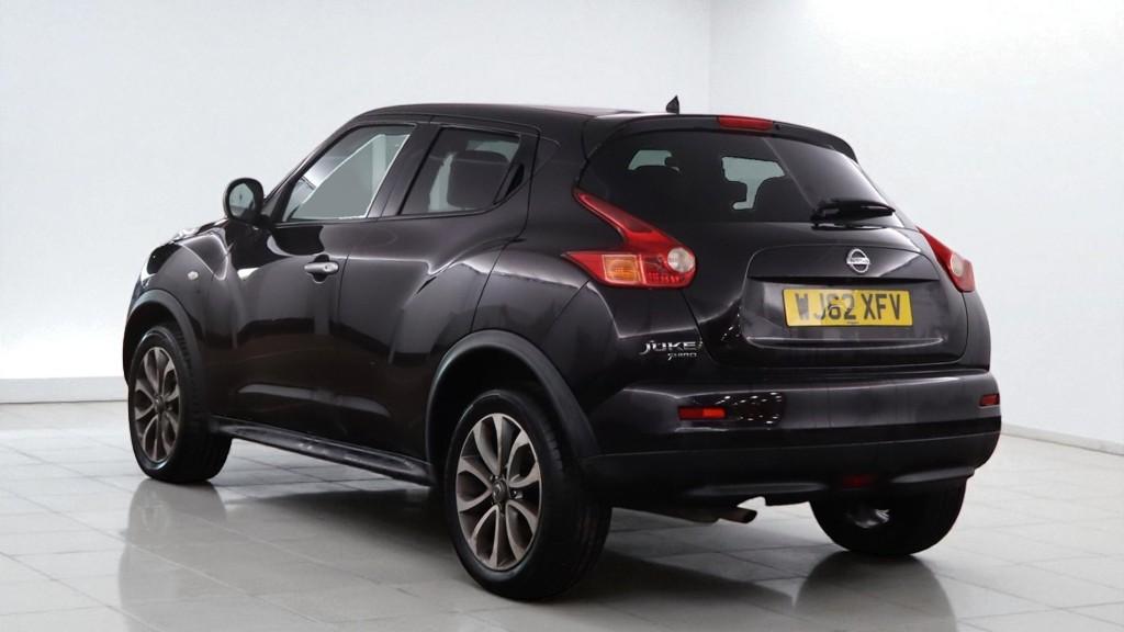 Nissan Juke 1.6 Shiro SUV 5dr Petrol CVT Euro 5 (117 ps)