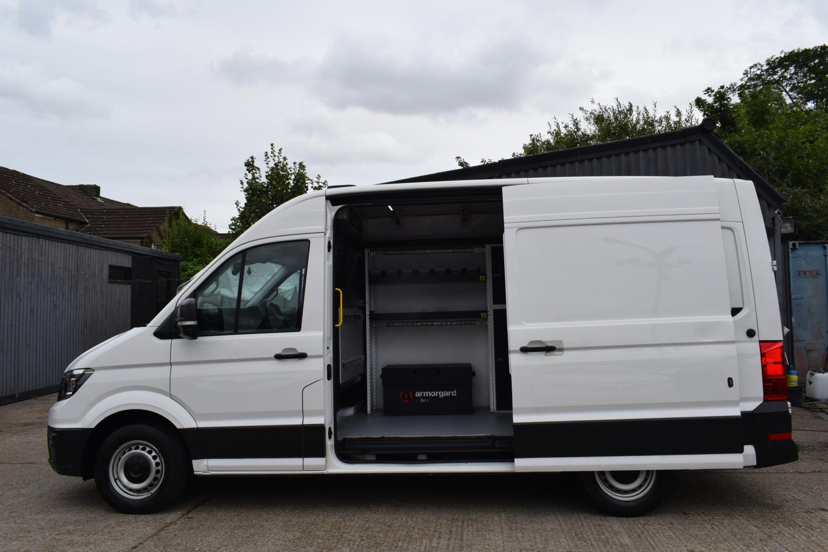 Volkswagen Crafter 2.0 TDI CR35 Trendline Panel Van 5dr Diesel Manual FWD MWB Euro 6 (s/s) (102 ps)