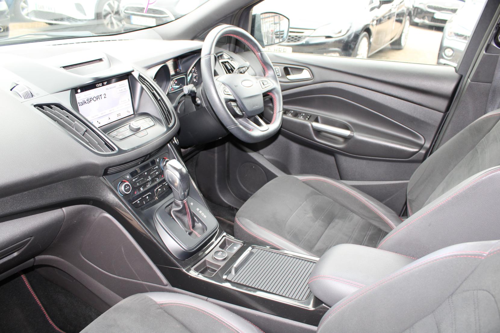 Ford Kuga 2.0 TDCi EcoBlue ST-Line Edition SUV 5dr Diesel Powershift Euro 6 (120 ps)