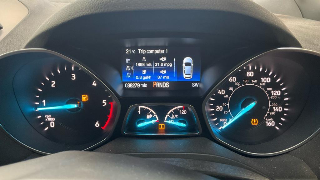 Ford Kuga 2.0 TDCi EcoBlue ST-Line Edition SUV 5dr Diesel Powershift Euro 6 (120 ps)