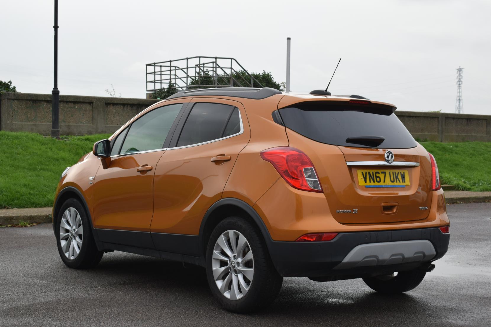 Vauxhall Mokka X 1.4i Turbo Elite SUV 5dr Petrol Auto Euro 6 (140 ps)