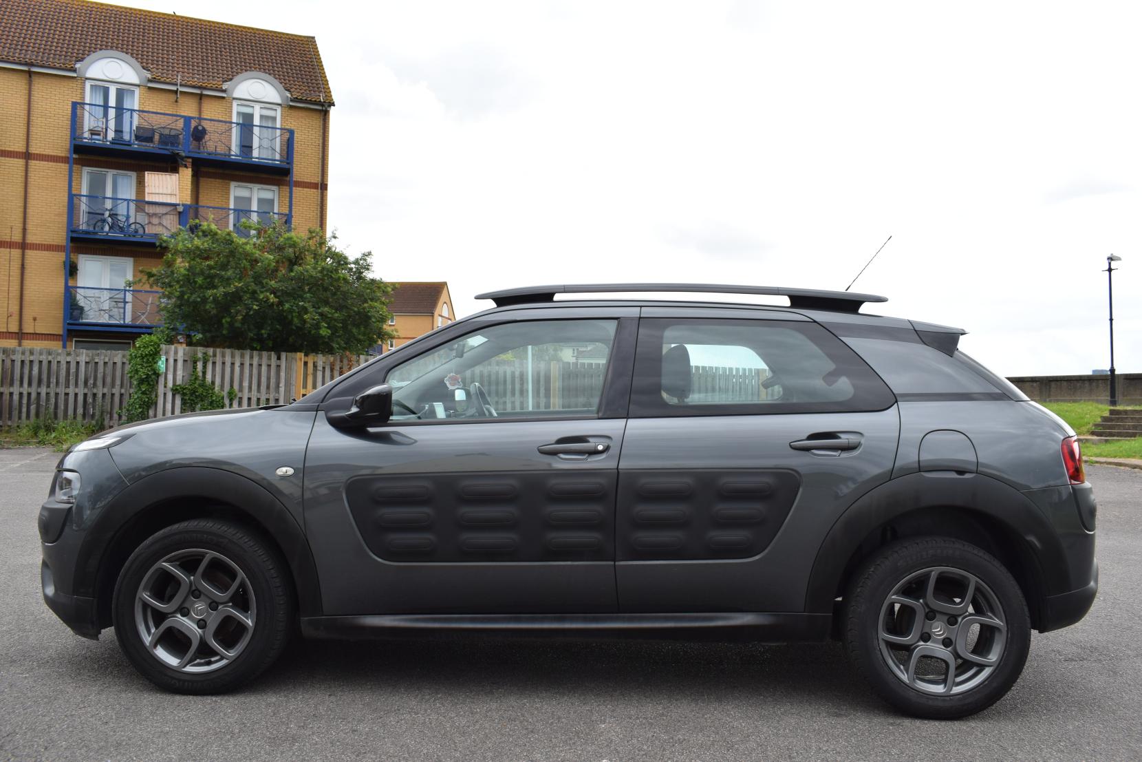 Citroen C4 Cactus PURETECH FEEL