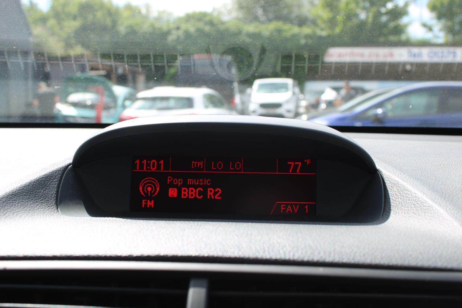 Vauxhall Mokka 1.6 i SE