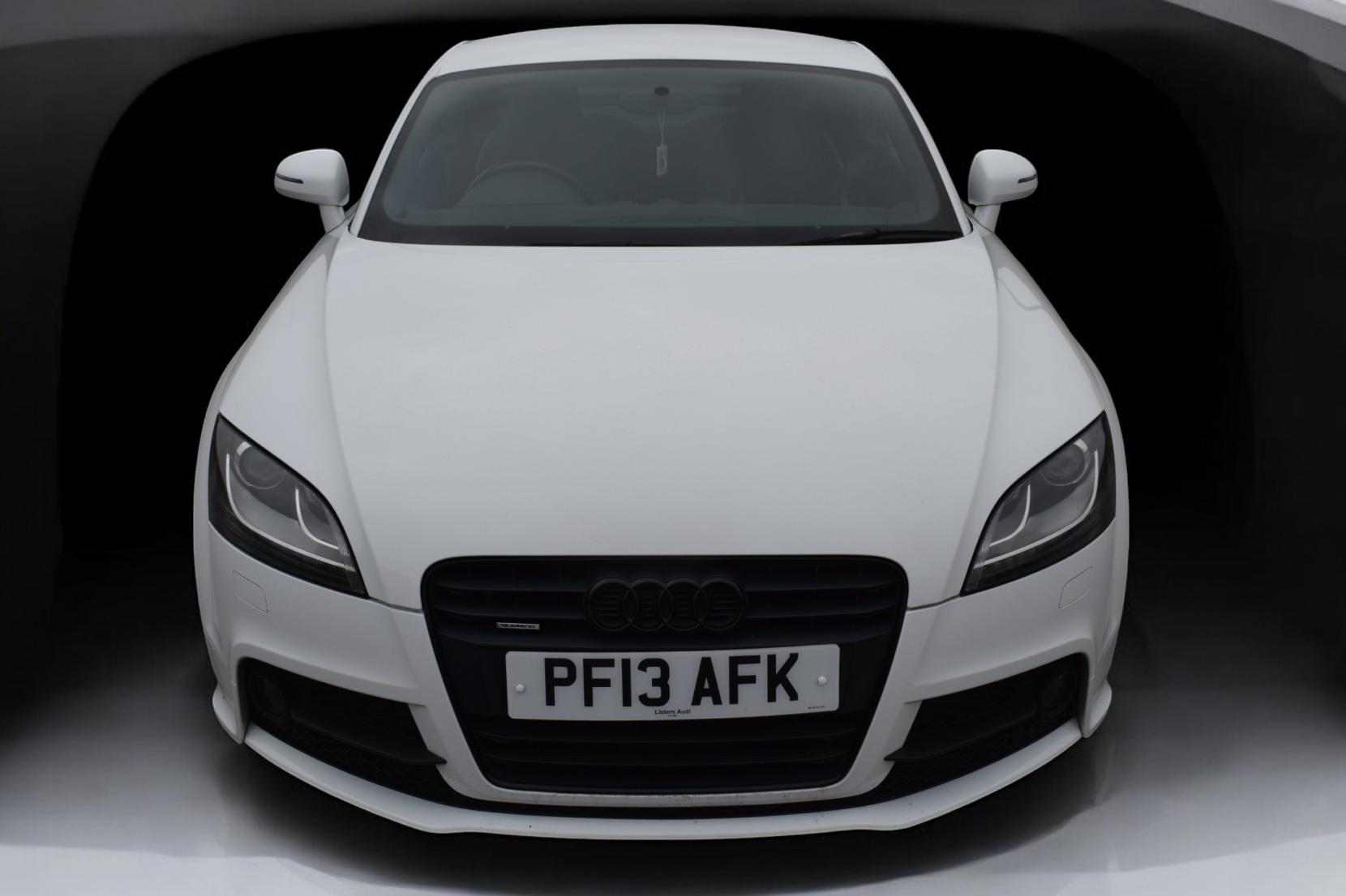 Audi TT 2.0 TDI Black Edition Coupe 3dr Diesel S Tronic quattro Euro 5 (170 ps)