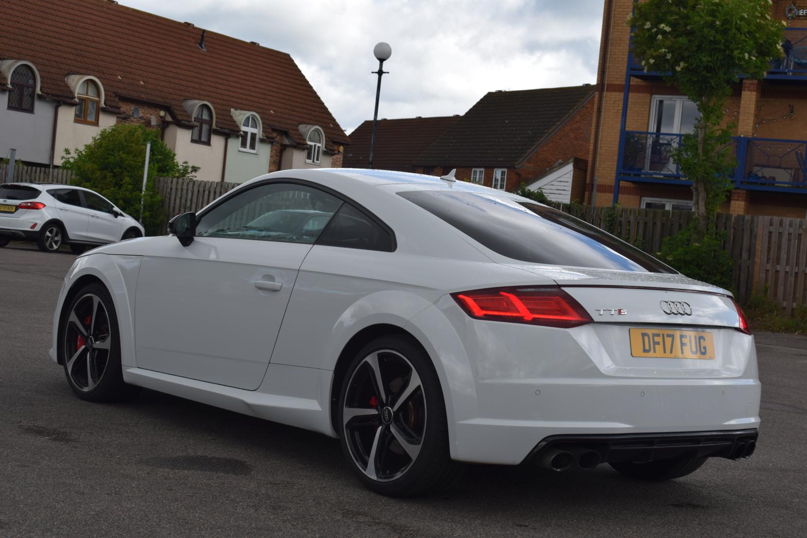 Audi TT TTS TFSI QUATTRO BLACK EDITION