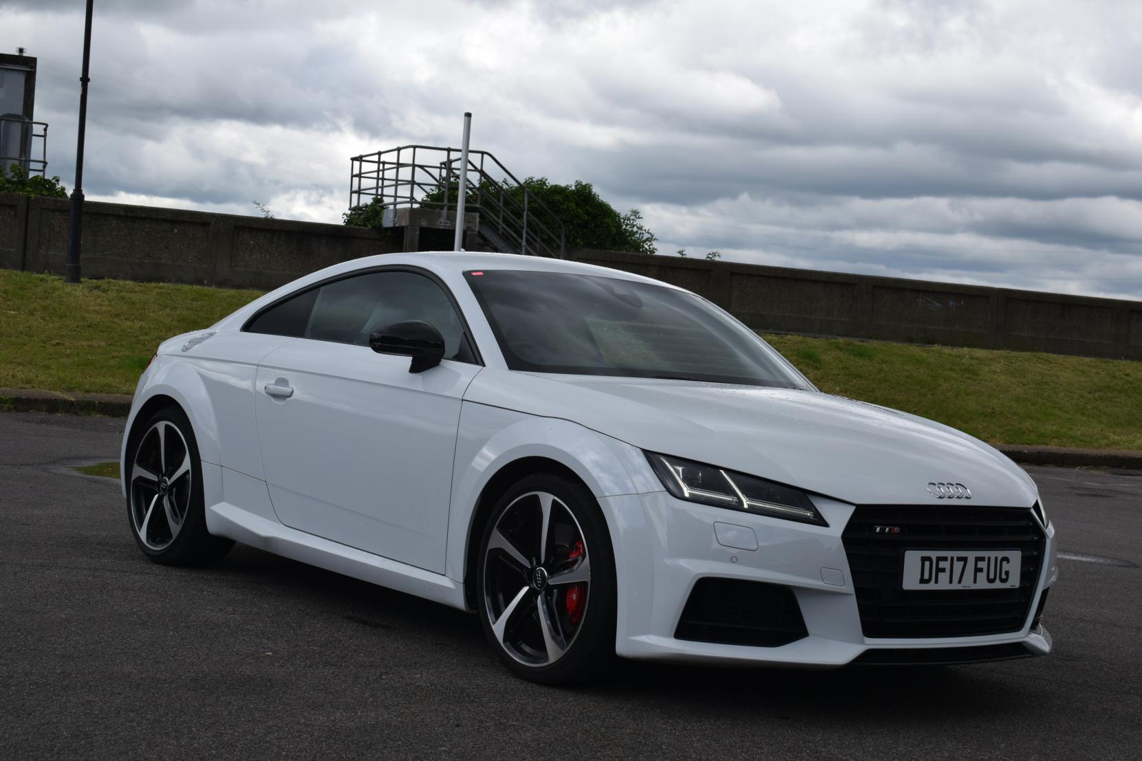 Audi TT TTS TFSI QUATTRO BLACK EDITION