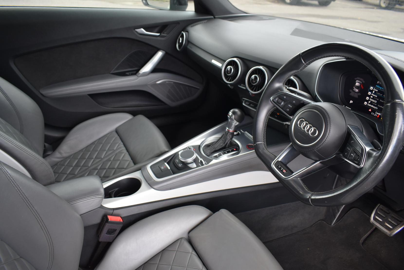 Audi TT TTS TFSI QUATTRO BLACK EDITION