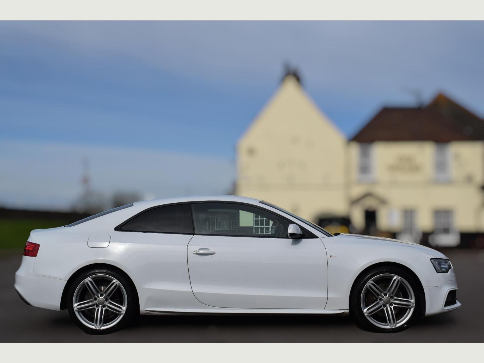 Audi A5 TFSI QUATTRO BLACK EDITION