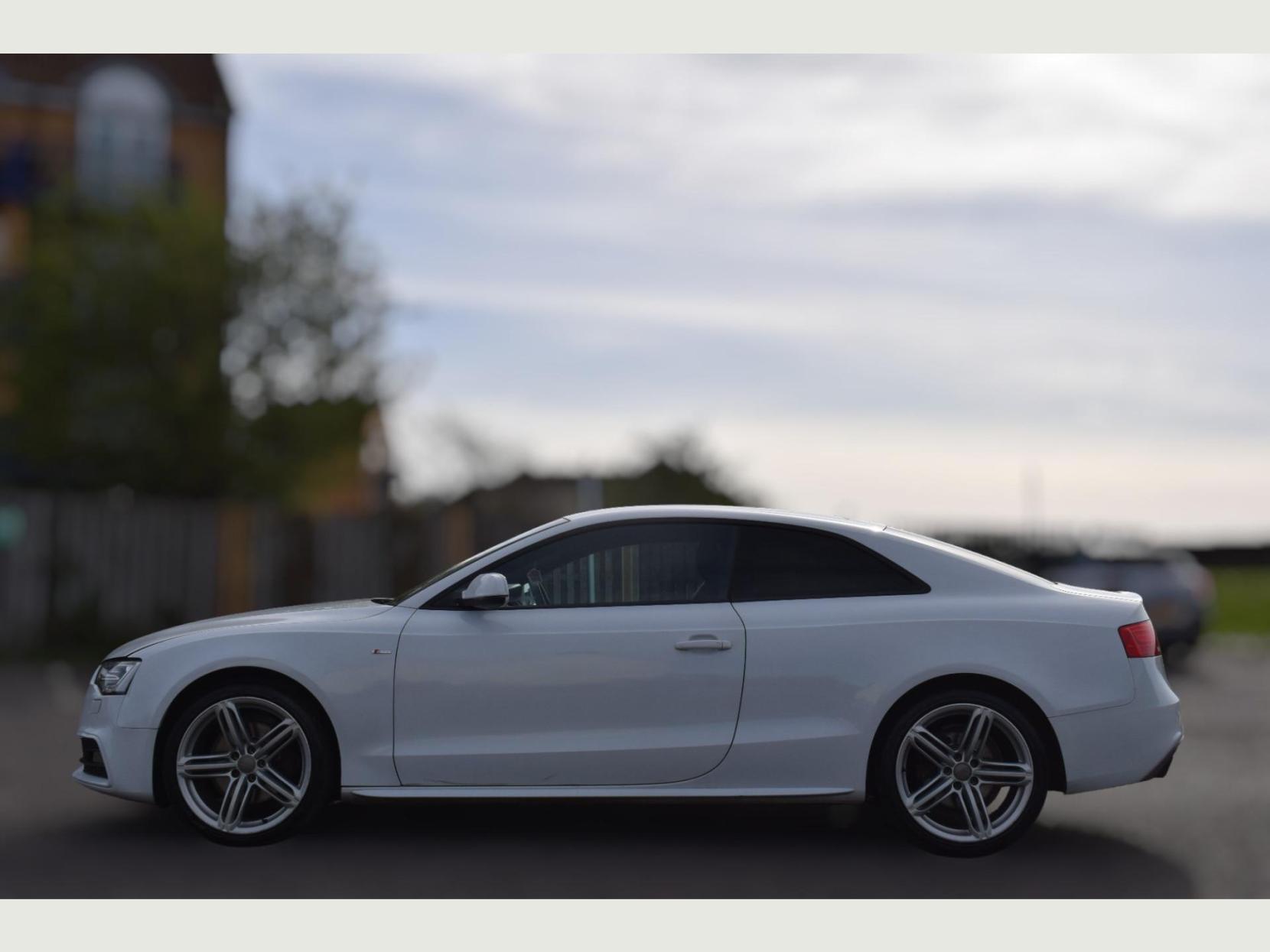 Audi A5 TFSI QUATTRO BLACK EDITION